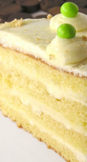 Key Lime Cake Filling, Key Lime Layer Cake, Key Lime Recipes, Key Lime Filling, Green Frosting, Key Lime Desserts, Key Lime Cake, Key Limes, Decorate Cake