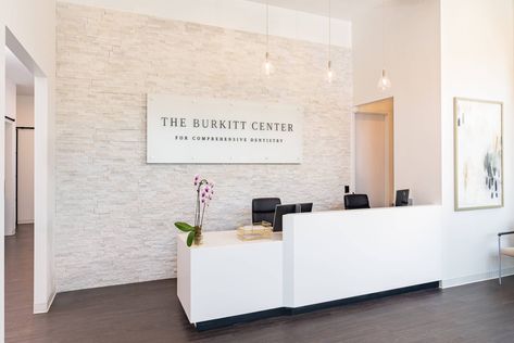 Dentist Reception Design, Medspa Office Design, Health Care Office Design, Small Clinic Design Medical, Medical Office Reception Design, Medical Office Front Desk, Medical Clinic Design Interiors Doctor Office, Medical Front Desk, Doctor Office Design Interiors