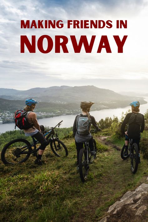 A group of friends enjoying the outdoors in Norway. Norway Lifestyle, Moving To Norway, Norway National Day, Volunteer Organization, Cabin Trip, Long Haul, Try Harder, Dance Class, Make New Friends