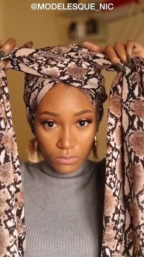 Headwrap Hairstyles, Wearing A Scarf, African Hair Wrap, Bag Tutorials, Braids Volleyball, Head Wrap Styles, Hair Wrap Scarf, Hair Scarf Styles, Mode Turban