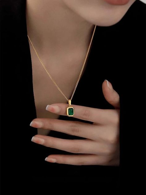 1pc Ladies' Simple Green Gemstone Pendant Necklace | SHEIN USA Emerald Necklace Pendant, Gemstone Pendant Necklace, Women Pendant, Emerald Pendant, Simple Green, Choker Style, Gemstone Necklace Pendant, Green Gemstones, Stylish Jewelry