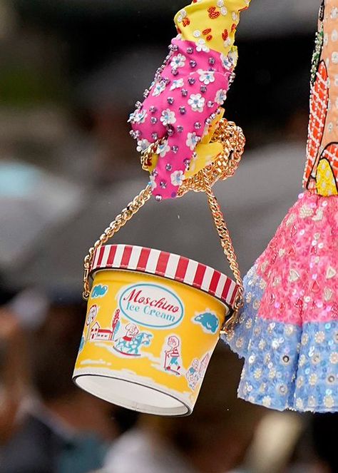 Ice Cream Tub, Novelty Handbags, Ice Cream Tubs, Kids Dishes, Moschino Bags, Sweet Jewelry, Stylish Handbags, Mood Board Fashion, Rachel Comey