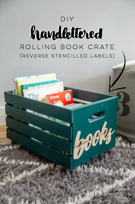 DIY rolling book crate- I love that stencilled label! The natural wood looks so great Diy Wood Crate Ideas, Book Crate, Book Caddy, Palette Projects, Crate Diy, Holiday Program, Crate Shelves, Wood Book, Diy Wine Rack