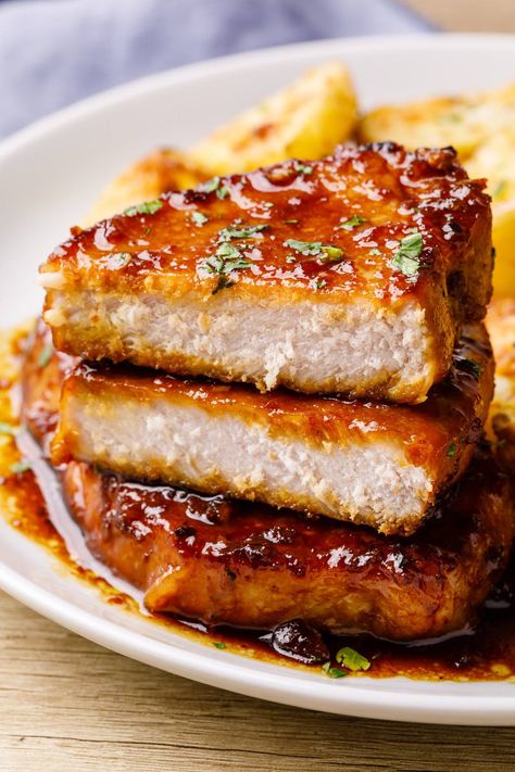 The Most Addictive Honey Garlic Pork Chops - Nurtured Homes Braised Pork Chops, Honey Garlic Pork, Garlic Pork Chops, Grilling Recipes Pork, Garlic Pork, Honey Garlic Pork Chops, Mushroom Pork Chops, Cooking Pork Chops, Beef Meals