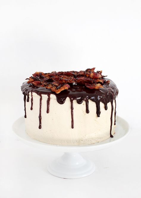 Maple Bacon Chocolate Cake @themerrythought Bacon Chocolate Cake, Cake With Maple Frosting, Bacon Cake, Bacon Chocolate, Maple Buttercream, Maple Frosting, Ganache Filling, Chocolate Bacon, Cake Frosting Recipe