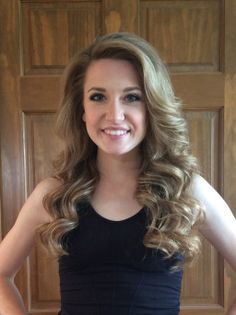 Pageant Hair Down, Big Pageant Hair, Girls Pageant Hair, Pageant Curls, Beauty Pageant Hair, Pageant Hair And Makeup, Pageant Hairstyles, Pageant Tips, Roller Curls