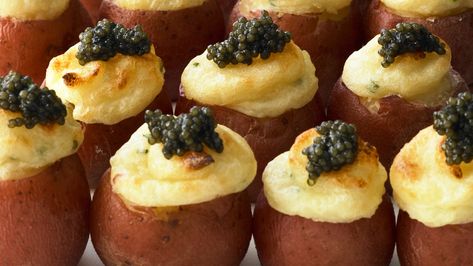 A gathering becomes instantly festive when you offer these delicate hors d'oeuvres topped with caviar. Brunch Parties, Hot Appetizers, Elegant Appetizers, Twice Baked Potatoes, Baby Potatoes, White Plate, Hors D'oeuvres, Party Menu, Menu Ideas