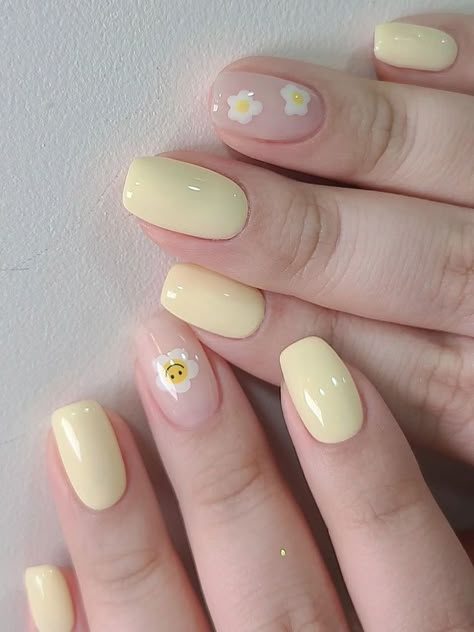 Korean Nail Designs, Korean Nail, Korean Nail Art, Hello Nails, Cute Simple Nails, Subtle Nails, Korean Nails, Nail Colour, Minimal Nails