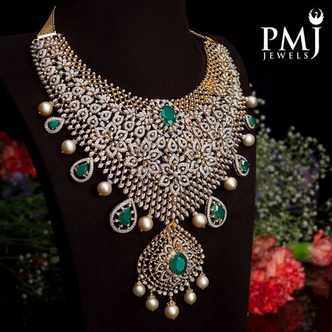 Diamond Choker with Emeralds  South sea pearls. #pmjjewels #jewellery #occassions #beautifuljewellery #indianjewellery #earrings #diamondearrings #diamondnecklace #sangeet #engagement #uniquejewellery #versatility #timelesscreations #weddingjewellery #forevermark #bridaljewellery #diamond #gold #occasionjewellery #bridesofhyderabad #wedmegood #weddingvows #bride #telugubrides #indianbride #telugubrides #bridesofandhrapradesh #southindiajewels Diamond Chokers, Timeless Jewellery, Diamond Wedding Jewelry, Beautiful Gold Necklaces, Diamond Necklace Designs, Gold Necklace Simple, Diamond Jewelry Necklace, Diamond Choker, Diamond Jewel