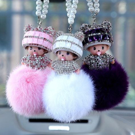 Fur Pom Pom Keychain, Hide Face, Stylish Alphabets, Free To Use Images, Doll Keychain, Pom Pom Keychain, Key Ring Holder, Pom Pom Crafts, Car Key Ring