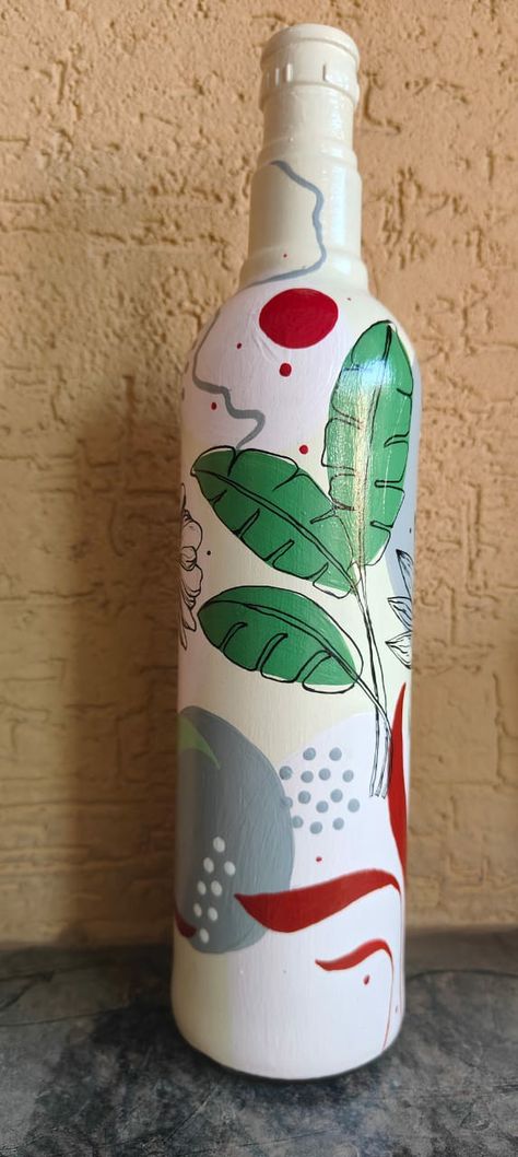 Yellow Bottle Art, Boo Painting, Bottle Paintings, Painted Bottles, Flower Pot Art, Pot Painting, Boho Painting, Wine Bottle Art, Glass Bottles Art