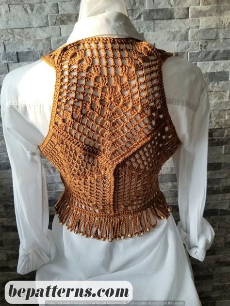 Crochet Gilet Pattern, Crochet Boho Vest, Crochet Vest Outfit, Cardigan Fall Outfit, Beau Crochet, Vest Crochet, Crochet Vest Pattern, Crochet Clothing And Accessories, Bohemian Summer