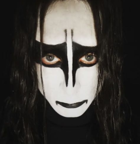 Lords Of Chaos, Jack Kilmer, Mayhem Black Metal, Rory Culkin, Black Metal, Face Paint, Black Hair, Make Up, Paint