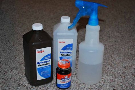 You can remove rubber cement stains from carpet with these cleaning products you already have on hand. Best Carpet Stain Remover, Cement Stain, Carpet Cleaning Recipes, Stairs Wall, Cool Tricks, Clean Car Carpet, Stain Remover Carpet, Rubber Cement, Laundry Stain Remover