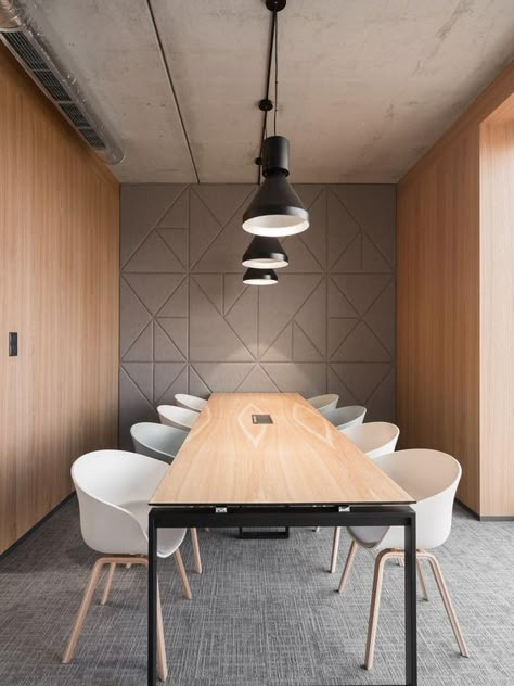 Modern Office Lighting, Office Layout Ideas, Ikea 2015, Meeting Room Design, Industrial Office Design, Cool Office Space, Interior Design Minimalist, Office Design Inspiration, Modern Office Space