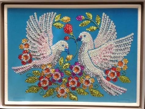 Sequin Art doves. 2015. Sequin Art, Sequin Crafts, Art Perle, Vintage Jewelry Art, Rhinestone Art, Tableau Art, Handmade Wall Art, Dot Art Painting, Button Art