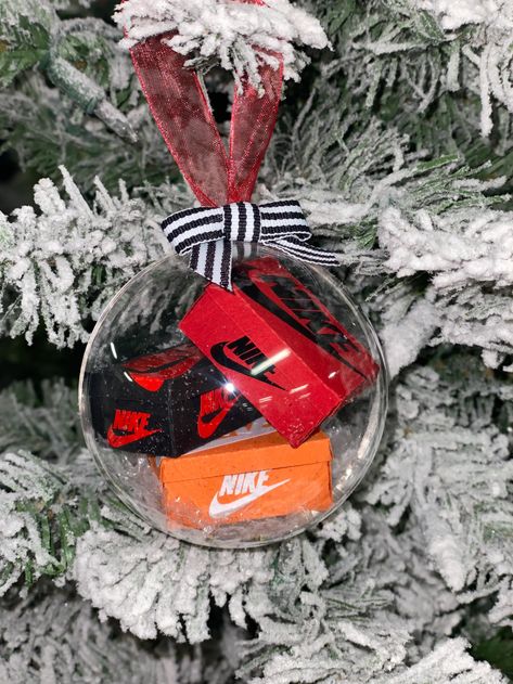 Nike Christmas Tree, Nike Ornament, Unique Nike Shoe Gift Baskets, Sneaker Christmas Tree, Sneakerhead Christmas Tree, Nike Box Christmas Tree, Custom Ornament Ideas, Basketball Theme Christmas Tree, Basketball Ornaments Diy