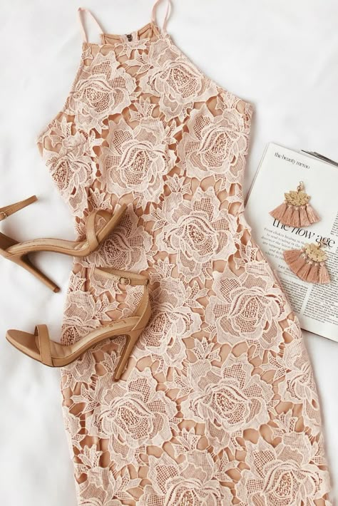 Lace Bodycon Midi Dress, Hipster Outfits, Elegante Casual, Graduation Dresses, Lace Bodycon, Blush Dresses, Printed Bodycon Dress, Bodycon Midi Dress, Looks Chic