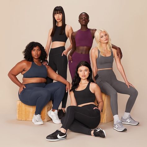 Body Positive Photography, Activewear Photoshoot, Gym Photoshoot, Ethical Shopping, Fitness Photos, Women Boxing, Girlfriend Collective, Studio Photoshoot, Sustainable Fashion Brands