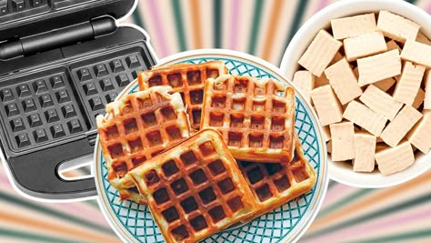 Eat Meal Prep, Vegan Tofu Recipes, Waffle Sticks, Recipes Tofu, Vegetarian Healthy Recipes, Fried Chicken And Waffles, Vegan Meal Plan, World Vegan Day, Tofu Recipes Vegan