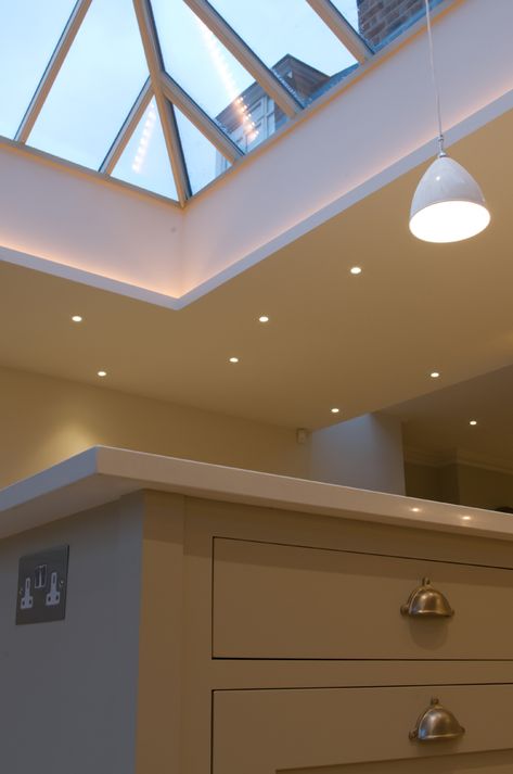 Rooflight Up-Lighting - Kitchen Lantern Lighting, Lantern Roof Light, Flat Roof Lights, Kitchen Window Design, Skylight Kitchen, Hidden Lighting, Internal Glass Doors, Barn Kitchen, Roof Lantern