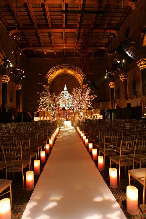 Cipriani 42nd Street NY Weddings Midtown Manhattan Wedding Venues… Manhattan Wedding Venues, Broadway Wedding, New York Wedding Venues, Nyc Wedding Venues, Manhattan Wedding, Event Website, Grand Central Station, Wedding Reception Locations, 42nd Street