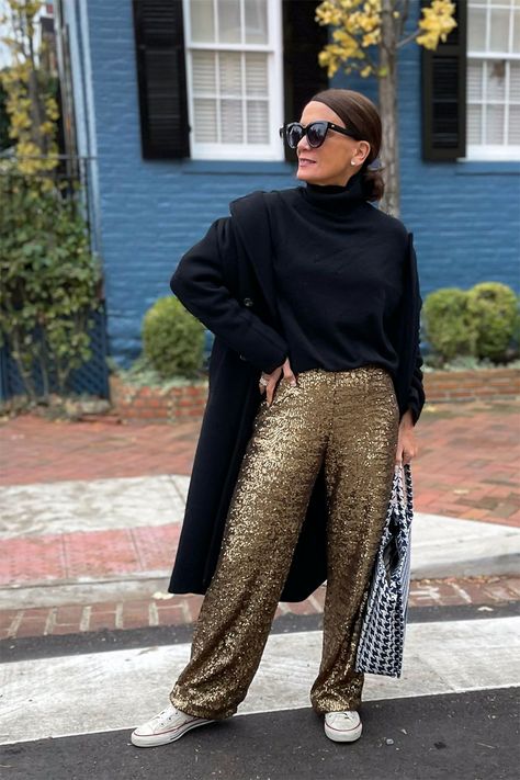 Casual Glam in Gold Sequins - YLF Black And Gold Pants Outfit, Gold Glitter Pants Outfit, Black Sequin Pants Outfit Casual, Sequin Pants With Sneakers, Gold Sequin Trousers Outfit, Sequin Pants Outfit Casual, Black Glitter Pants Outfit, Black And Gold Outfit Casual, Gold Sequin Pants Outfit