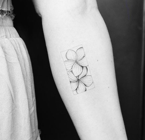 Thailand Flower Tattoo, Frangipani Tattoo Fine Line, Dainty Hawaiian Tattoos, Fine Line Plumeria Tattoo, Bali Flower Tattoo, Hawaiian Plumeria Tattoo, Plumeria Flower Tattoo, Kauai Tattoo, Sampaguita Tattoo