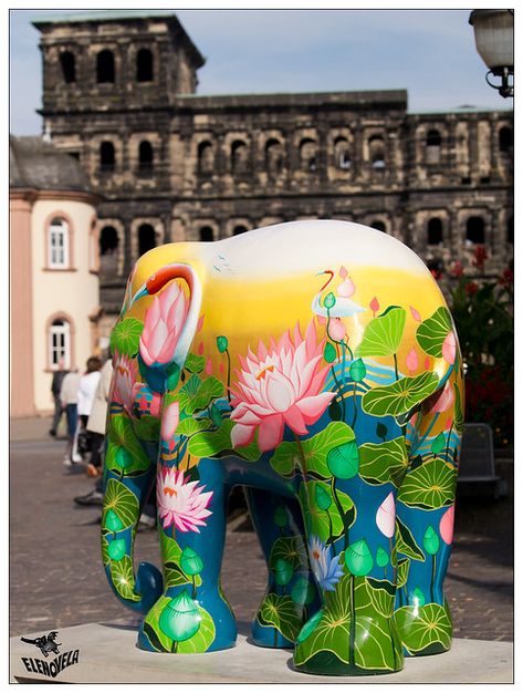 06_Amazing Lotus | Elephant Parade | Elenovela | Flickr Ganesh Art Paintings, Elephant Parade, Ganesh Art, Lotus, Dinosaur Stuffed Animal, Elephant, Art Painting, Paintings, Animals