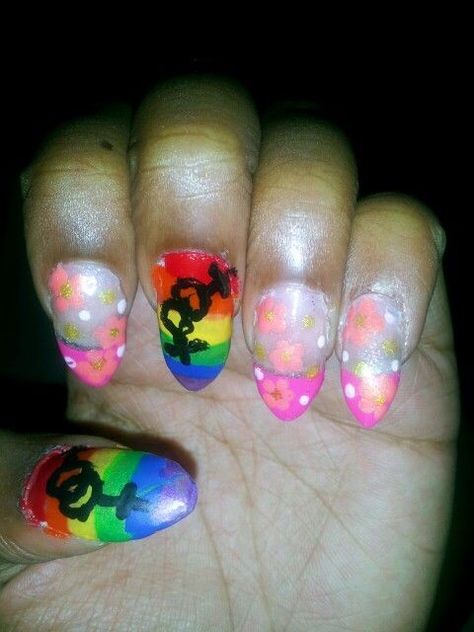 Gay Nail Art, Bisexual Nails Acrylic, Sapphic Nails, Lesbian Acrylic Nails, Gay Nails Design, Lesbian Nails Design, Runaway Vibes, Lesbian Pride Nails, Trans Nails