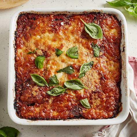 Aubergine parmigiana recipe on Second Nature Authentic Italian Lasagna, Sausage And Spaghetti Squash, Casserole With Sausage, Creamy Vodka Sauce, Basil Pasta Sauce, Carb Dishes, Rice Bake, Tomato Basil Pasta, Baked Spaghetti Squash