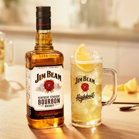 Jim Beam® & Ginger Highball Recipe | Bourbon Mixed Drink Recipe | Jim Beam® Cocktails Jim Bean Drinks, Jim Beam Drinks, Bourbon Sour Recipe, Bourbon Mixed Drinks, Highball Recipe, Cafe Banner, Bourbon Balls Recipe, Cabo Wabo, Menu Coffee