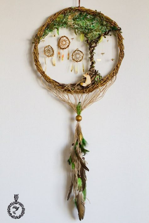 Green Dreamcatcher, Dreamcatcher Diy, Atrapasueños Diy, Decoration Nature, Forest Gift, Moon Tree, Moon Dreamcatcher, Boho Dreamcatcher, Diy Tumblr