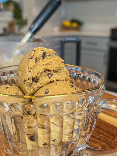 Vegan Edible Protein Cookie Dough Edible Protein Cookie Dough, Vegan Healthy Cookie Dough, Healthy Edible Protein Cookie Dough, Edible Cookie Dough Protein, Vegan Protein Cookie Dough, Clean Cookies, Monster Cookie Protein Cookie Dough, Gluten Free No Bake, Healthy Protein Desserts