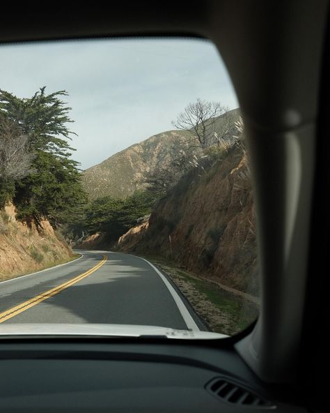 Road trips on the West Coast with my #fujifilmx100v 📸 Probably the best kind. West Coast Road Trip Aesthetic, West Coast Aesthetic, Road Trip Aesthetic, Trip Aesthetic, West Coast Road Trip, Travel Life, Road Trips, West Coast, Portland