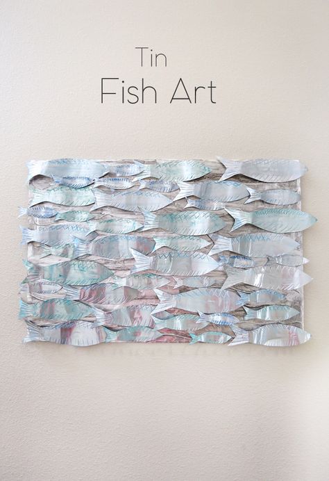 Tin Foil Fish, Fish Art Project, Foil Fish, Fish Project, Tin Fish, Art From Recycled Materials, Wreath Wall Art, Diy Wall Decals, Underwater Scene