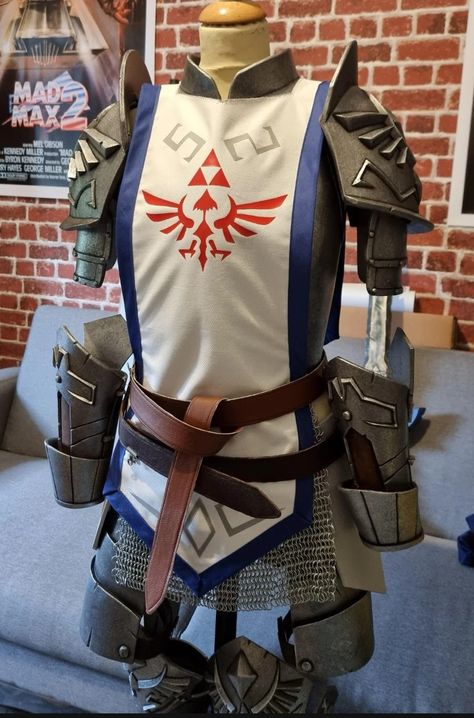 Link Knight Armor Botw, Link Armor, Link Halloween Costume, Midna Cosplay, Legend Of Zelda Cosplay, Zelda Diy, Zelda Drawing, Dark Link, Link Botw