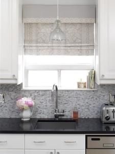 backsplash Kitchen Window Over Sink Ideas, Pendant Light Over Sink, Lighting Over Sink, Light Over Sink, Sink Remodel, Small Kitchen Lighting, Fixtures Design, Remodeling Basement, Kitchen Sink Lighting