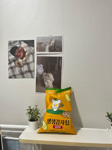 #seoul #goshiwon #chips #aesthetic Chips Aesthetic, Seoul, Chips