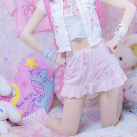 Jojifuku Aesthetic, Yume Kawaii Aesthetic Outfits, Jojifuku Outfit, Kawaiicore Fashion, Yume Kawaii Fashion, Decora Aesthetic, Pink Fairy Kei Mini Skirt, Fairy Kei Dress For Spring Dress-up, Kawaii Fashion Outfits