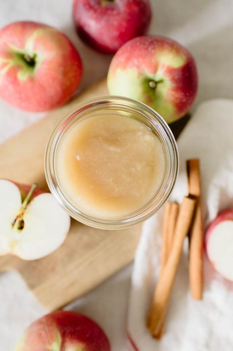 Homemade Apple Sauce for Canning - The Rooted Farmhouse Apple Juice Canning Recipe, Apple Sauce Canning Recipes, Apple Sauce For Canning, Canning Apples Recipes, Apple Preservation, Canning Apple Juice, Canning Apple Sauce, Homemade Lemonade Concentrate, Apple Recipes For Canning