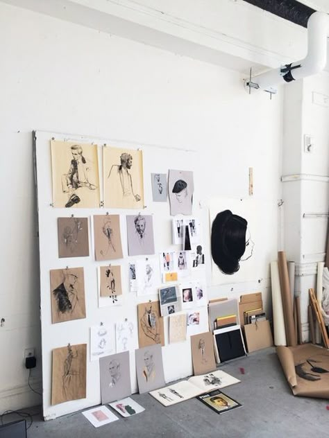 Art Studio In Apartment, Art Warehouse, Vibeke Design, Art Atelier, Studio Apartment Design, Interior Boho, Studio Workspace, Studio Loft, Artist Studios