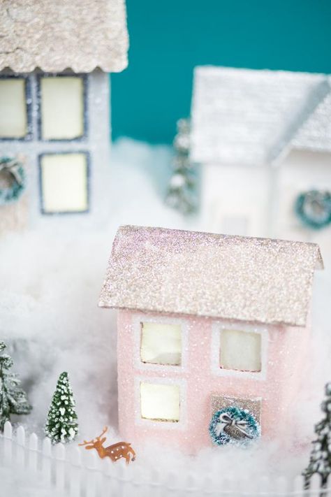 Putz House, Diy Christmas Village, Christmas Houses, Sustainable Christmas, Christmas Stars, July Ideas, Diy Glitter, Christmas Village Houses, Glitter Houses