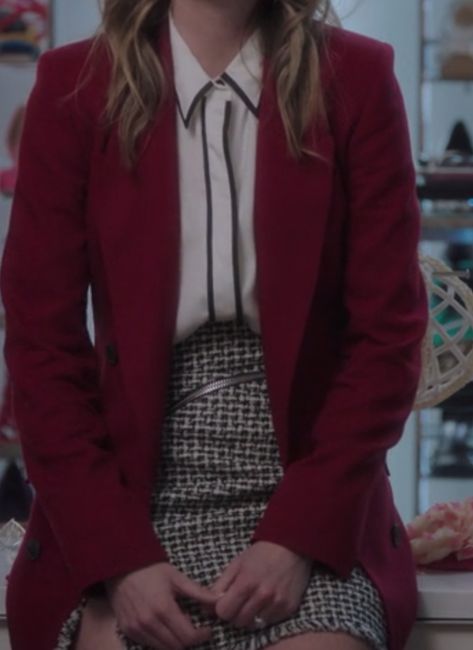 Sutton Brady Aesthetic, The Bold Type Sutton Brady, Jane Sloan Outfits, Sutton Brady Outfits, The Bold Type Outfits, Bold Type Outfits, Sutton Brady, Jane Sloan, Pink Plaid Blazer