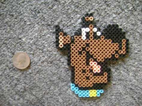 Long Black Fingers : Animated Perler Beads Pixel Pokemon, Hama Art, Hamma Beads Ideas, Easy Perler Bead Patterns, Melty Bead Patterns, Pearl Beads Pattern, Easy Perler Beads Ideas, Fuse Bead Patterns, Hama Beads Design