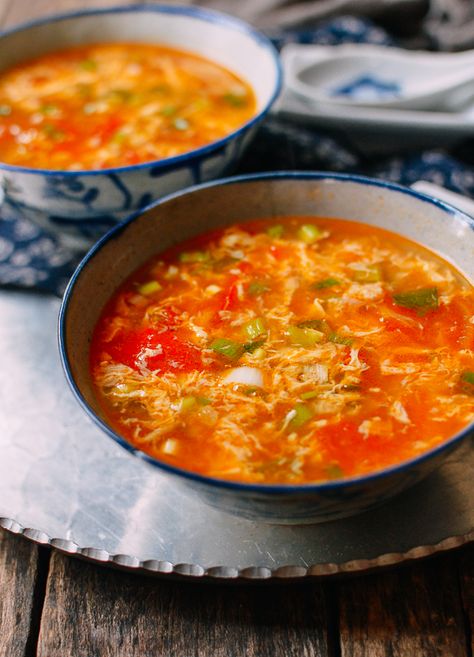 This easy to make and simple tomato egg drop soup is a great addition to any meal. Source: thewoksoflife.com Tomato Egg Drop Soup, Egg Soup Recipe, Egg Drop Soup Recipe, Egg Soup, Asian Soups, Tomato Egg, Wok Of Life, Freezer Recipes, Woks Of Life