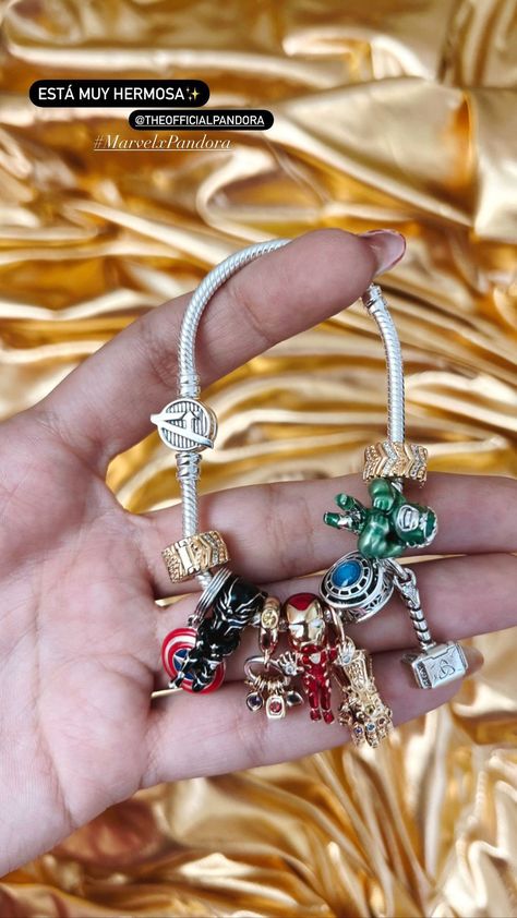 Full Pandora Bracelet, Marvel Pandora, Pandora Marvel, Marvel Jewelry, Pandora Bracelet Designs, Wrist Jewelry, Bead Charms Diy, Dope Jewelry, Pandora Bracelet Charms