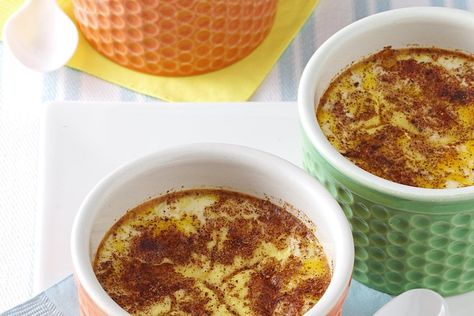 The 5-Ingredient Dessert You Should Know By Heart How To Make Custard, 5 Ingredient Desserts, Custard Cake Recipes, Easy Custard, Baked Custard, Custard Desserts, Lemon Custard, Cranberry Bread, Egg Custard