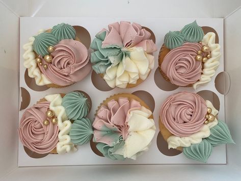 Pink and sage cupcakes #cupcakes #piping #glutenfree #vanillacupcakes Sage And Pink Cake, Sage Green And Pink Cake, Sage Green And Blush Cupcakes, Sage Green And Pink Baby Shower, Sage Green And Peach Cupcakes, Pink And Green Cupcakes, Sage Green And Pink Cupcakes, Sage And Pink Cupcakes, Pink And Green Cupcake Ideas