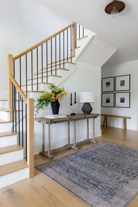 Stairway moment with entry console Everyday Table Centerpieces, Modern Foyer, Midcentury House, The Shade Store, Shingle Style Homes, Countryside House, Dining Room Walls, Staircase Design, Tile Design